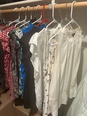 LOT of 9 LOFT and ANN TAYLOR Blouses. Sizes L and XL